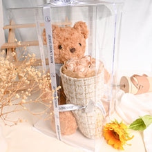 画像をギャラリービューアに読み込む, バレンタインデーの贈り物 - バラを抱きしめるクマ🐻🌹