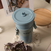 画像をギャラリービューアに読み込む, モランディカラーのミルクティーボトル